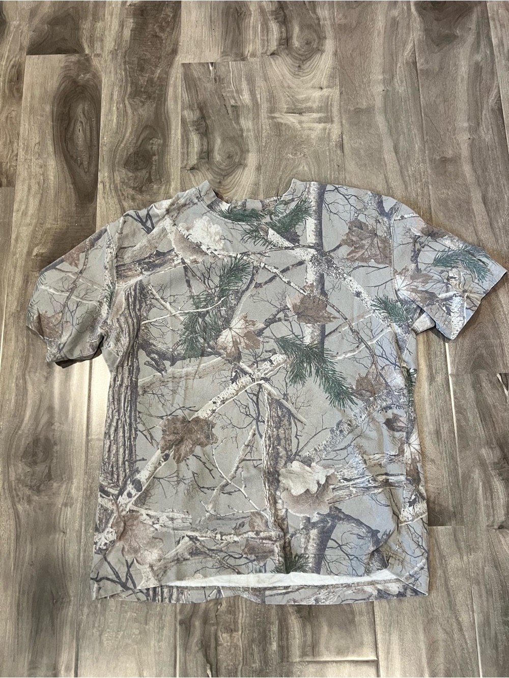 Hollister Realtree-Inspired Camo Short Sleeve Tee - Gray/Green/Brown